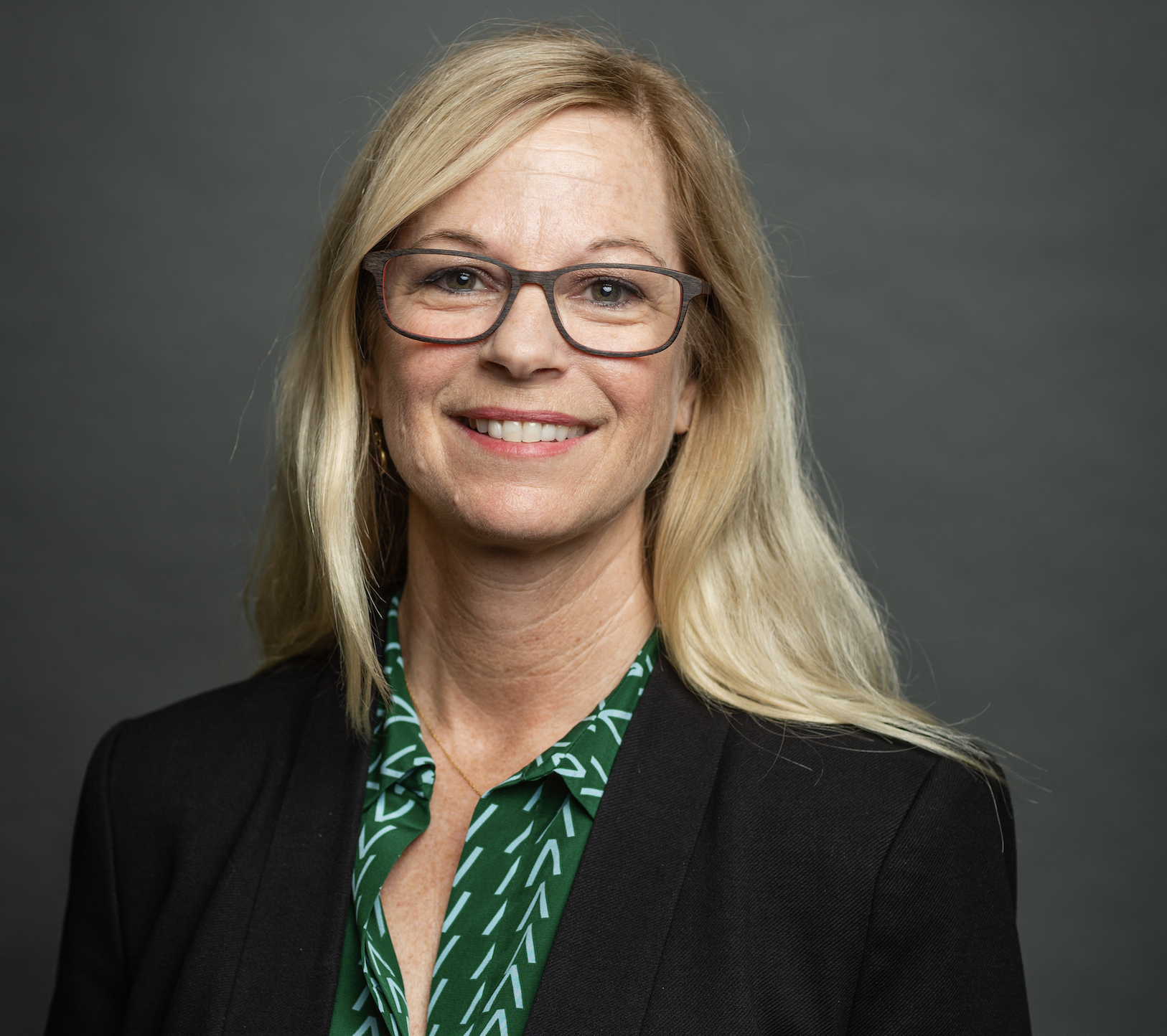 Lisa Parks headshot